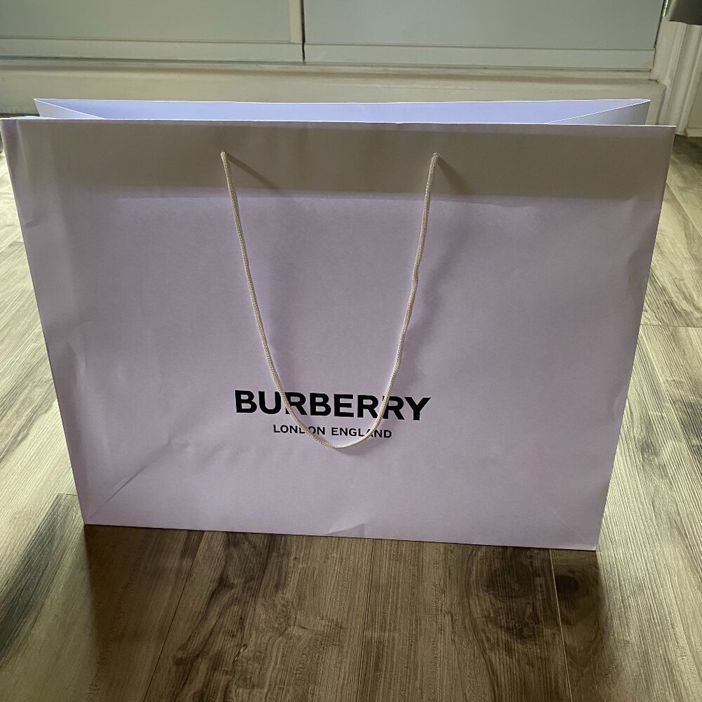 Extra Large Burberry Shopping Bag